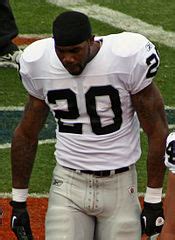 File:Darren McFadden Raiders.JPG - Wikipedia