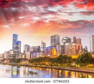 3,284 Melbourne Skyline Sunset Images, Stock Photos & Vectors ...