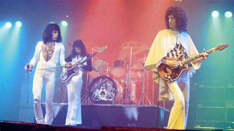 Queen in concert, 1975 : r/queen