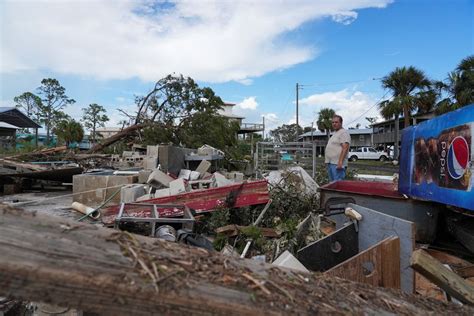 Florida's storm-struck Gulf Coast cleans up after Idalia - September 1, 2023 | Reuters