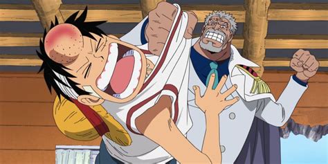 9 Things Luffy Has in Common with Garp, the Grandfather and Grandson in One Piece! | Dunia Games