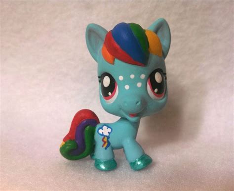 Custom painted Rainbow Dash LPS pony $25.00 Littlest Pet Shop | Rainbow ...