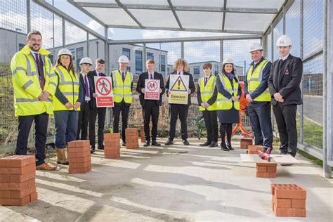 We help build futures for students in Ryton ‧ Taylor Wimpey