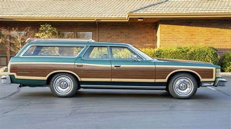 Make people green with envy over this low-mileage 1978 Ford Country Squire - Motoring Research