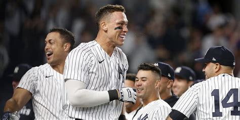 Aaron Judge hits first career walk-off HR for Yankees