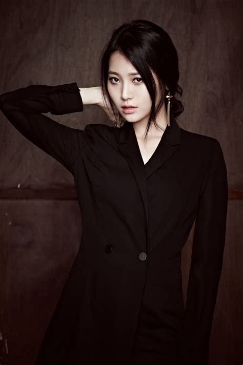 Yura (Girl's Day) Profile - K-Pop Database / dbkpop.com