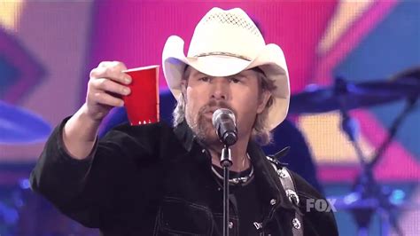 TOBY KEITH - "RED SOLO CUP" - LIVE ON THE ACMs. - YouTube