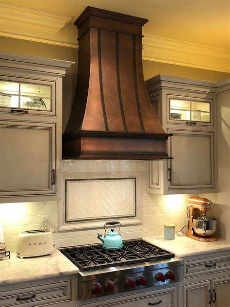 Montrose | Curved Range Hood with Classic Design | Raw Urth Designs