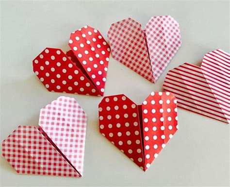 Origami Hearts - School Mum