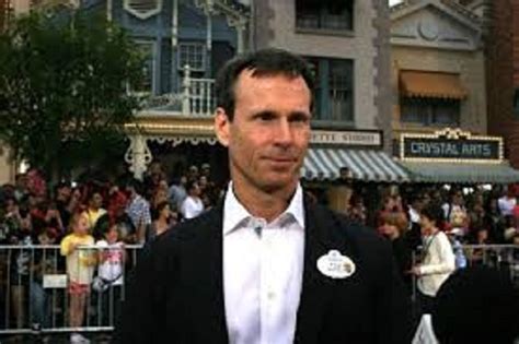 Disney COO,Tom Staggs suddenly stepping down – WDBO