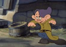 Dopey Snow White GIF - Dopey Snow White Dwarf - Discover & Share GIFs