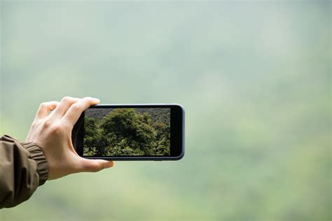 5 Tips To Take Photos For Your Website With A Phone