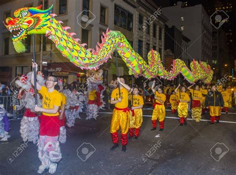 17 Best images about Chinese Dragon parades on Pinterest | Chinese ...