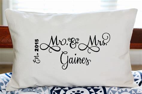 Mr. Mrs. Throw Pillow Mr. and Mrs. Pillow Embroidered - Etsy