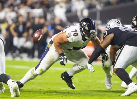 Baltimore Ravens Kevin Zeitler to Help With Waukesha Victims - Sports ...