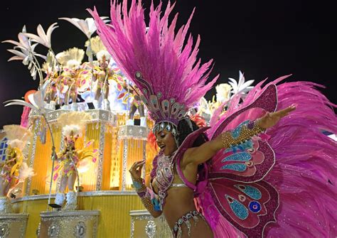 Rio de Janeiro's Carnival Costumes | POPSUGAR Latina Photo 15