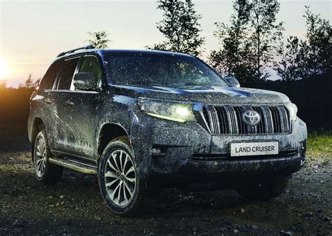 New Toyota Land Cruiser Prado 2023 3 Door 2.7L GXR Photos, Prices And Specs in UAE