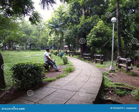 Sights and Scenes Inside the Ninoy Aquino Parks and Wildlife Center ...