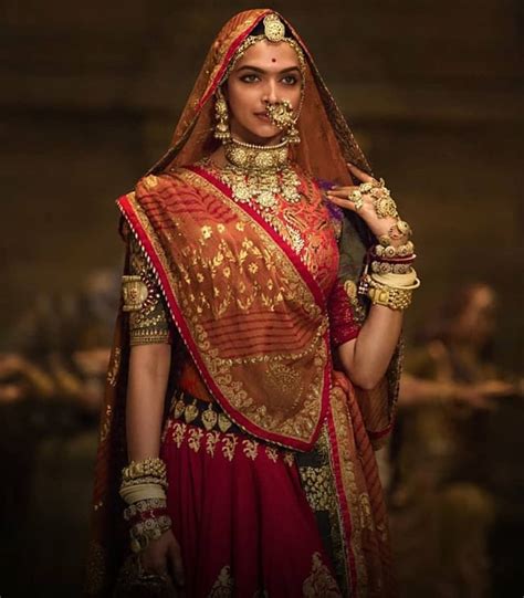 Padmaavat Review: Sanjay Leela Bhansali My Heart Is Torn! - DissDash