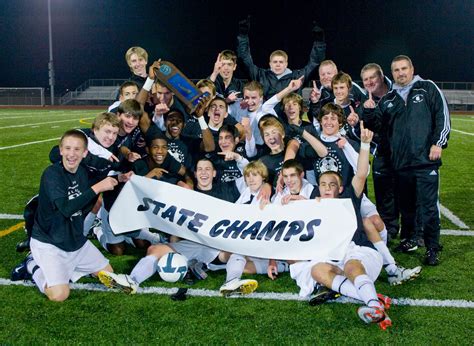 Caravel Academy Clips: Caravel Takes the DIAA Soccer Championship!