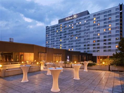 Dusseldorf Hilton Dusseldorf Hotel Germany, Europe The 5-star Hilton Dusseldorf Hotel offers ...