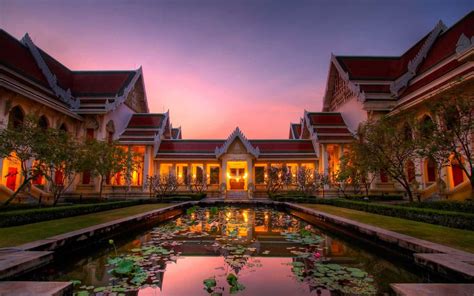 Chulalongkorn University - Bangkok Tourism hub