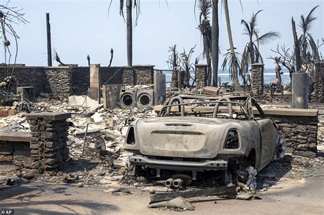 Lahaina fire aftermath: Aerial photos show extent of the damage caused ...