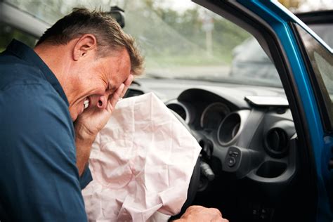 5 Most Common Airbag Injuries - AICA Atlanta