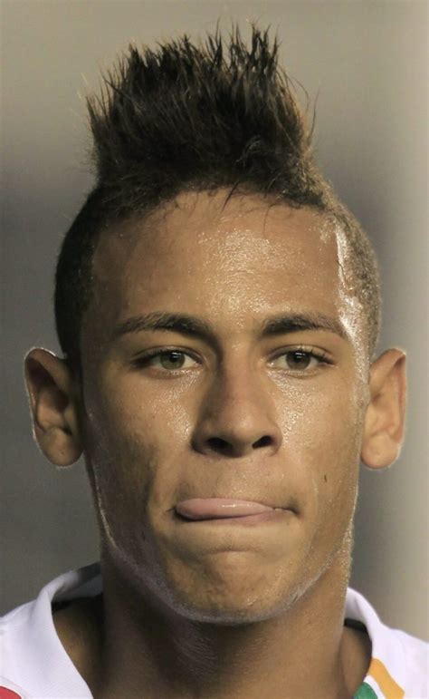 26 Neymar Hairstyles and Haircuts Inspirations