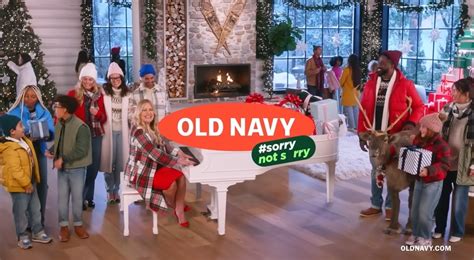 Jennifer Coolidge's Old Navy Commercial Is Being Trashed Online