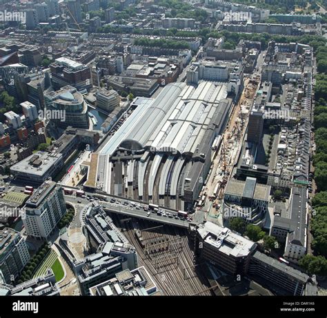 aerial view of Paddington Station in London W2 Stock Photo: 58283882 ...