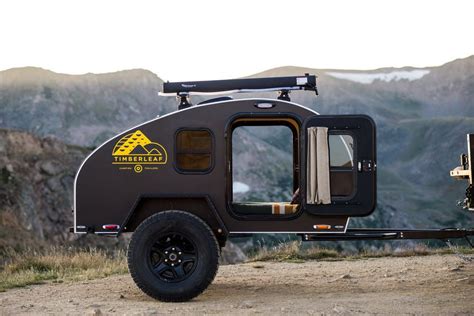 Tiny camper trailer sleeps 2 for under $12,000 - Curbed