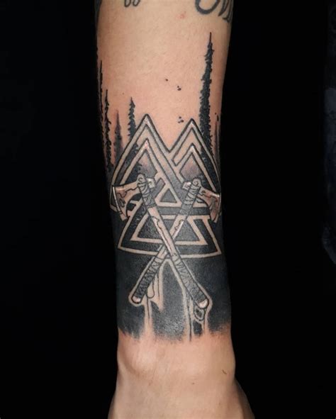 30 Pretty Valknut Tattoos to Inspire You | Style VP | Page 2