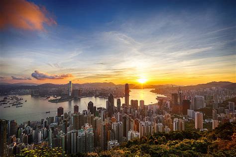 Kowloon Peak Stock Photos, Pictures & Royalty-Free Images - iStock