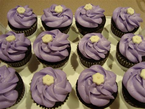Short & Sweet Gourmet Cupcakes: Bridal Shower Cupcakes