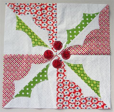 holly quilt block, free pattern & templates from the flossy blossy blog ...