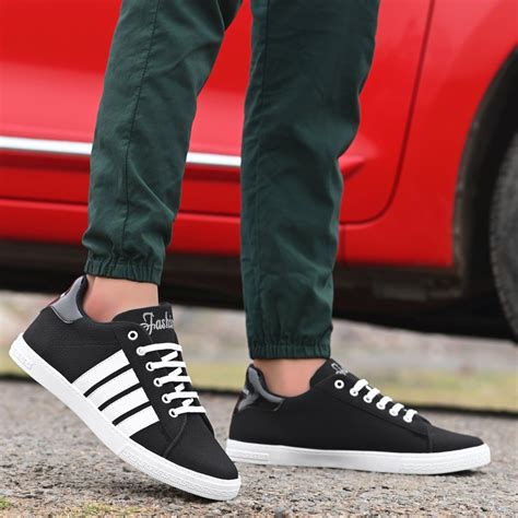 New Stylish Black Canvas Sneakers Shoe For Men, Size: 6 To 10 at Rs 253 ...