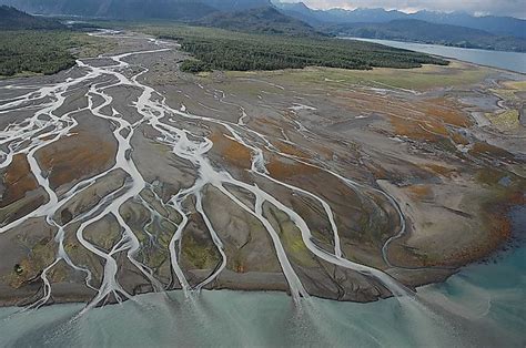 What Is A River Delta? - WorldAtlas.com