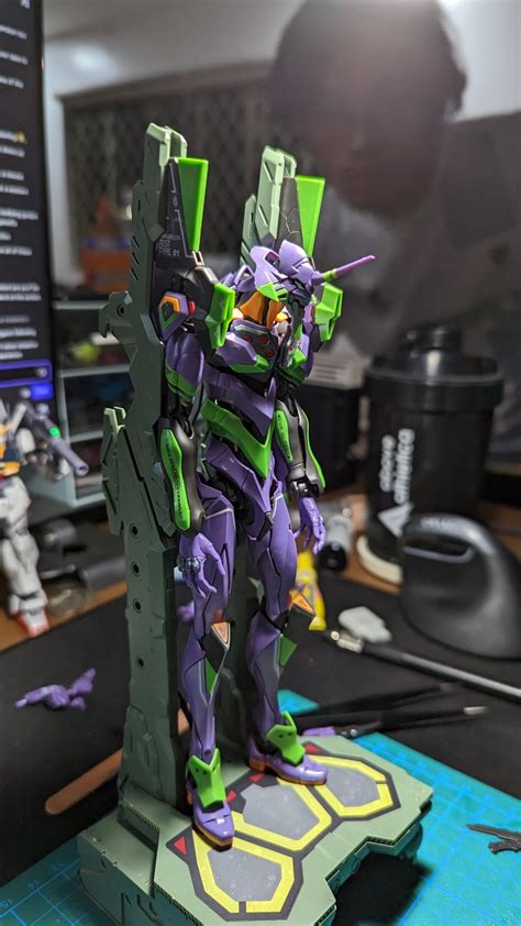 Bought the Bandai Evangelion Unit 01 model kit as a Christmas gift to ...