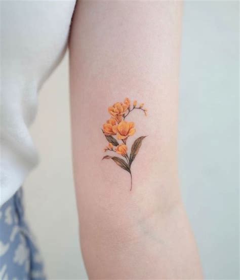 20+ Beautiful Freesia Flower Tattoo Ideas For Females – EntertainmentMesh