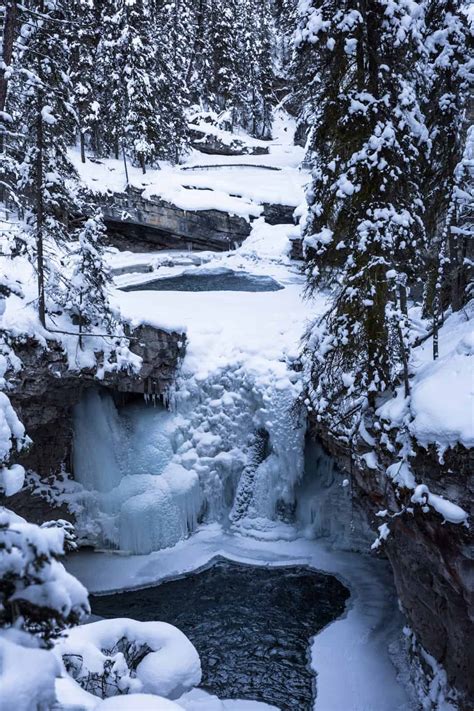 Exploring Johnston Canyon in winter - Young Adventuress