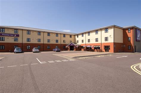 PREMIER INN CHICHESTER SOUTH (GATE LEISURE PARK) HOTEL (Chichester ...