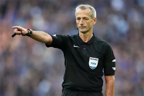 Why Man United fans should be VERY happy Martin Atkinson is refereeing the Manchester derby ...