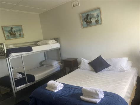 Tin Can Bay Budget Accommodation - Hostel: AU$55 Deals & Reviews (Tin ...