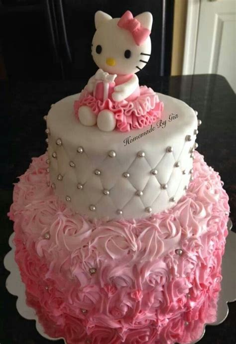 Pin by Katherine Kelley on Cake Decorating Ideas | Hello kitty birthday ...