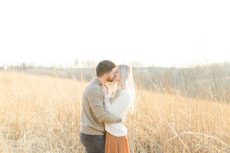 Iowa City Old Capitol Engagement Session | Bethany McNeill Photography