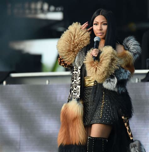 Nicki Minaj’s “Chun-Li” To Reach No. 10 On Billboard Hot 100 – VIBE.com