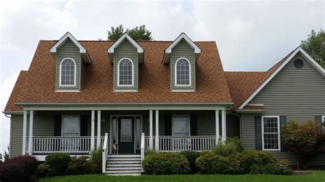 Exterior Paint Colors For House With Brown Roof 40 | Exterior paint colors for house, House ...