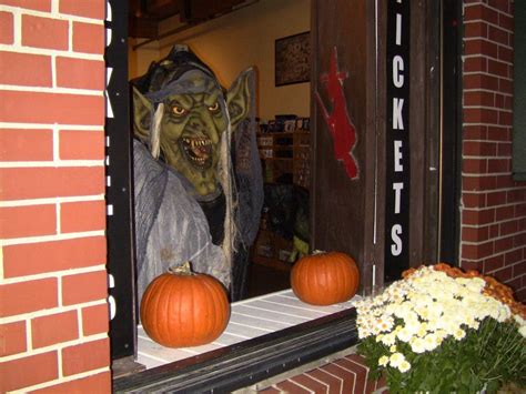 PHOTOS: Downtown Halloween Decorations | Salem, MA Patch