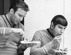 Kirk and Spock have lunch, 1960s [600x500] : pics